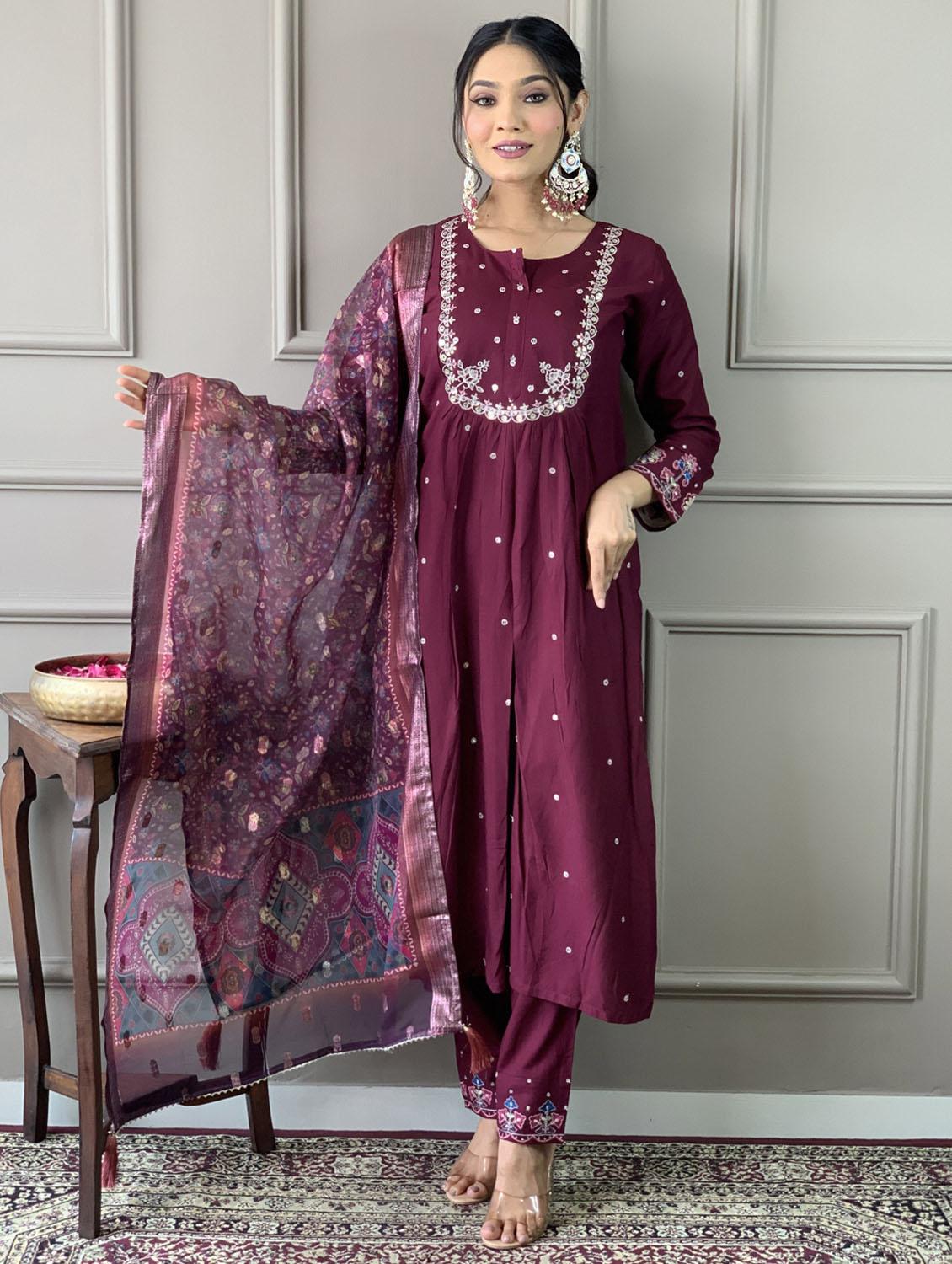 women three quarter sleeve kurta pant with dupatta set