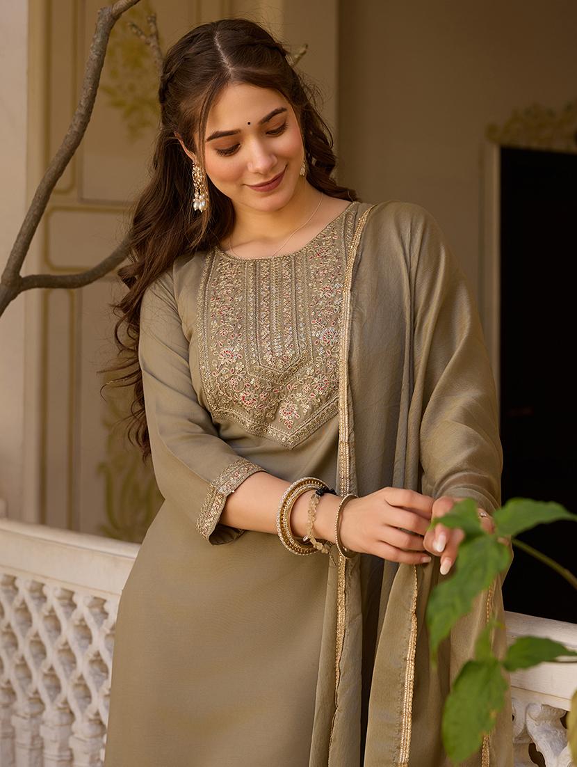 women three quarter sleeve kurta pant with dupatta set - 21987385 - Standard Image - 5