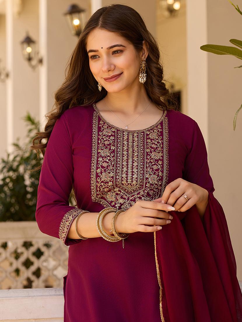 women three quarter sleeve kurta pant with dupatta set - 21987386 - Standard Image - 5