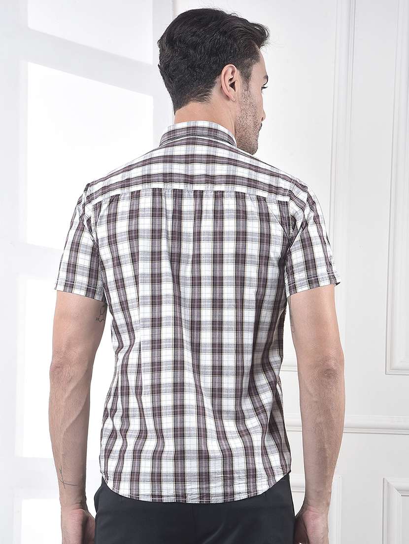 men checkered short sleeve slim fit casual shirt - 21987501 -  Standard Image - 3