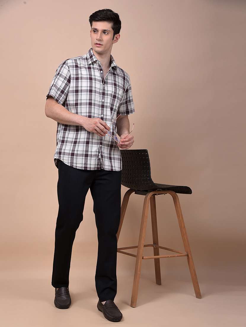 Men Checkered Short Sleeve Slim Fit Casual Shirt - 21987502 -  Standard Image - 5