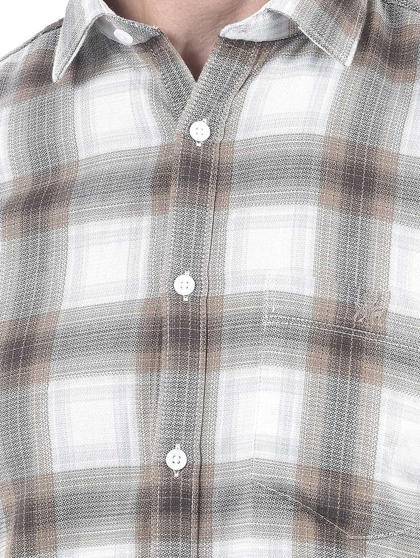 men checkered short sleeve slim fit casual shirt - 21987503 -  Standard Image - 5