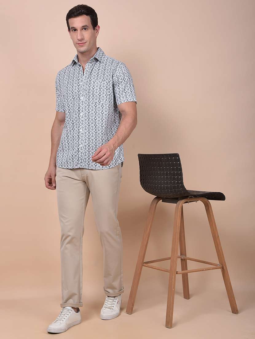 men solid mid rise flat front casual chinos - 21987535 - Standard Image - 5
