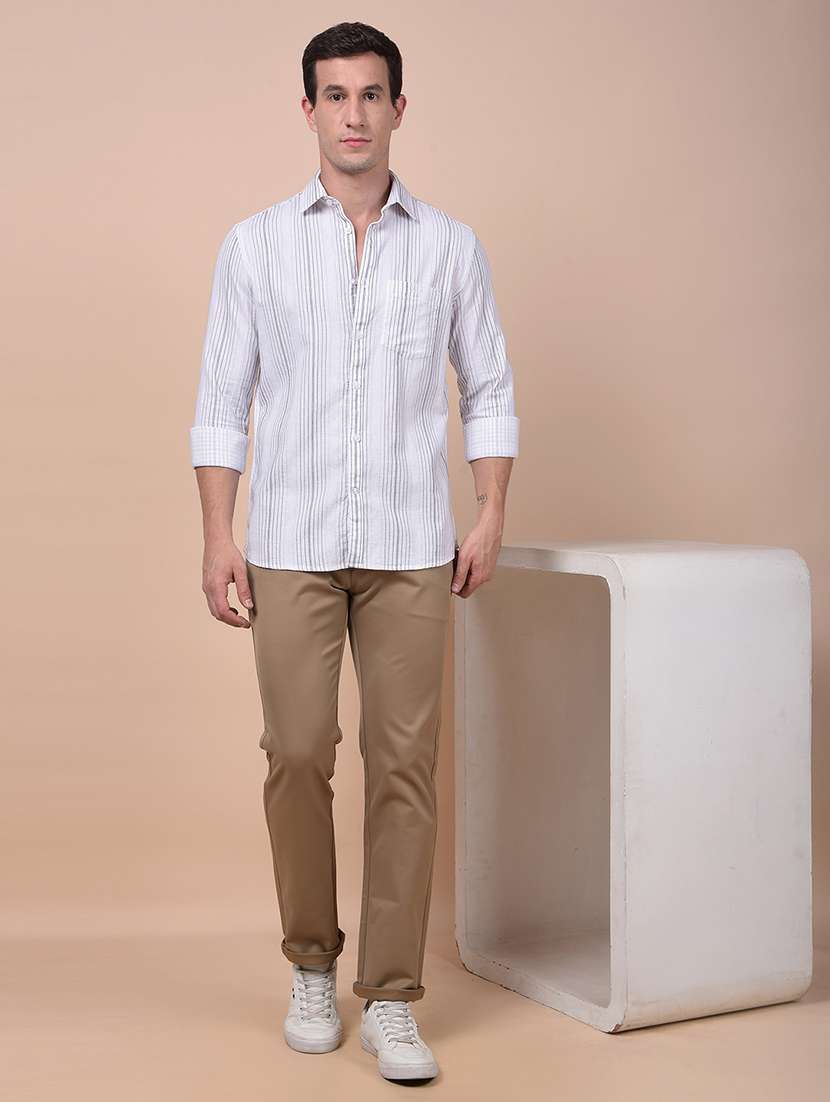men solid mid rise flat front casual chinos - 21987536 - Standard Image - 5