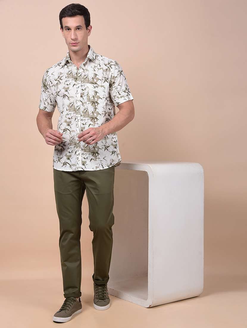 men solid mid rise flat front casual chinos  - 21987538 -  Standard Image - 5