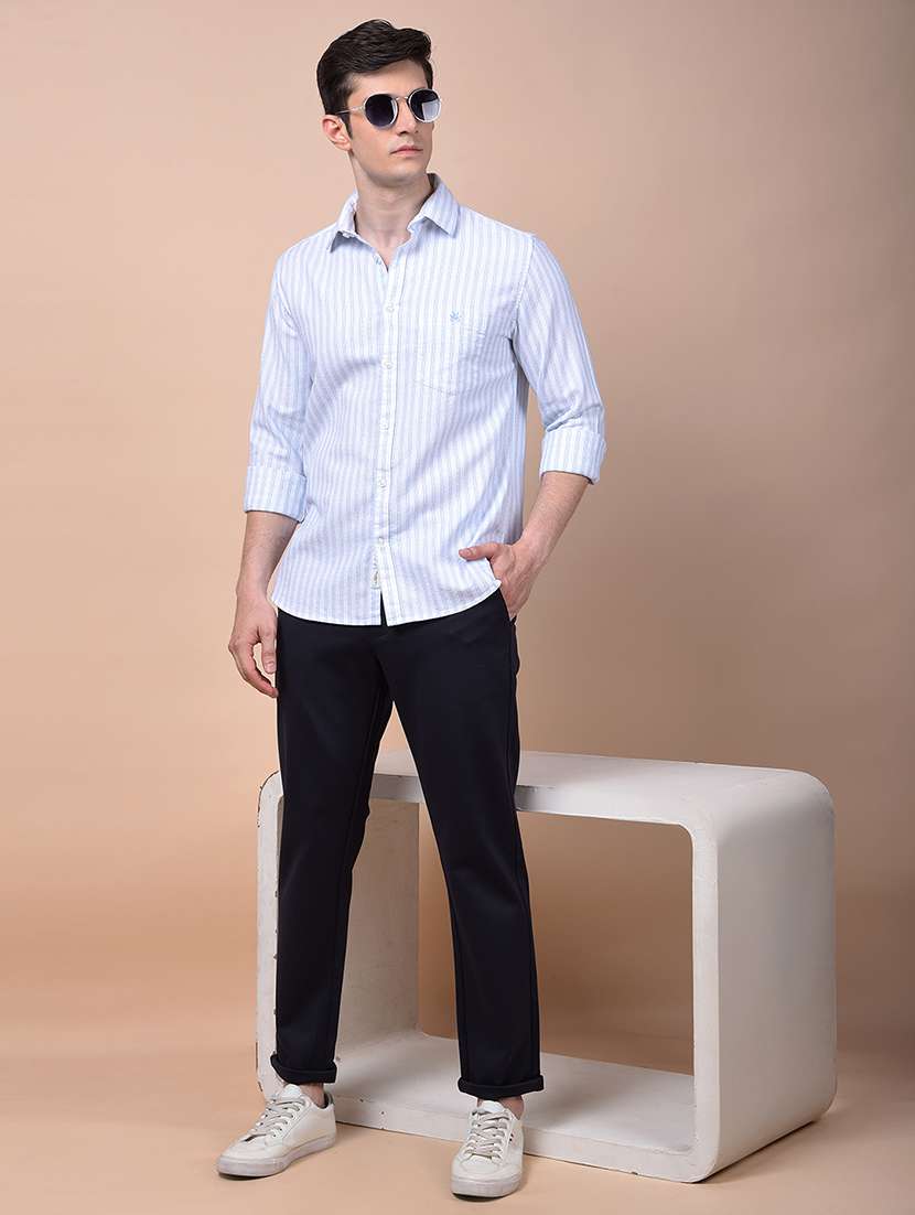 men solid mid rise flat front casual chinos  - 21987540 -  Standard Image - 5