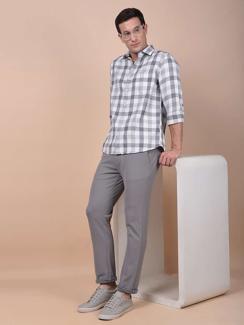 men solid mid rise flat front casual chinos - 21987543 - Standard Image - 5