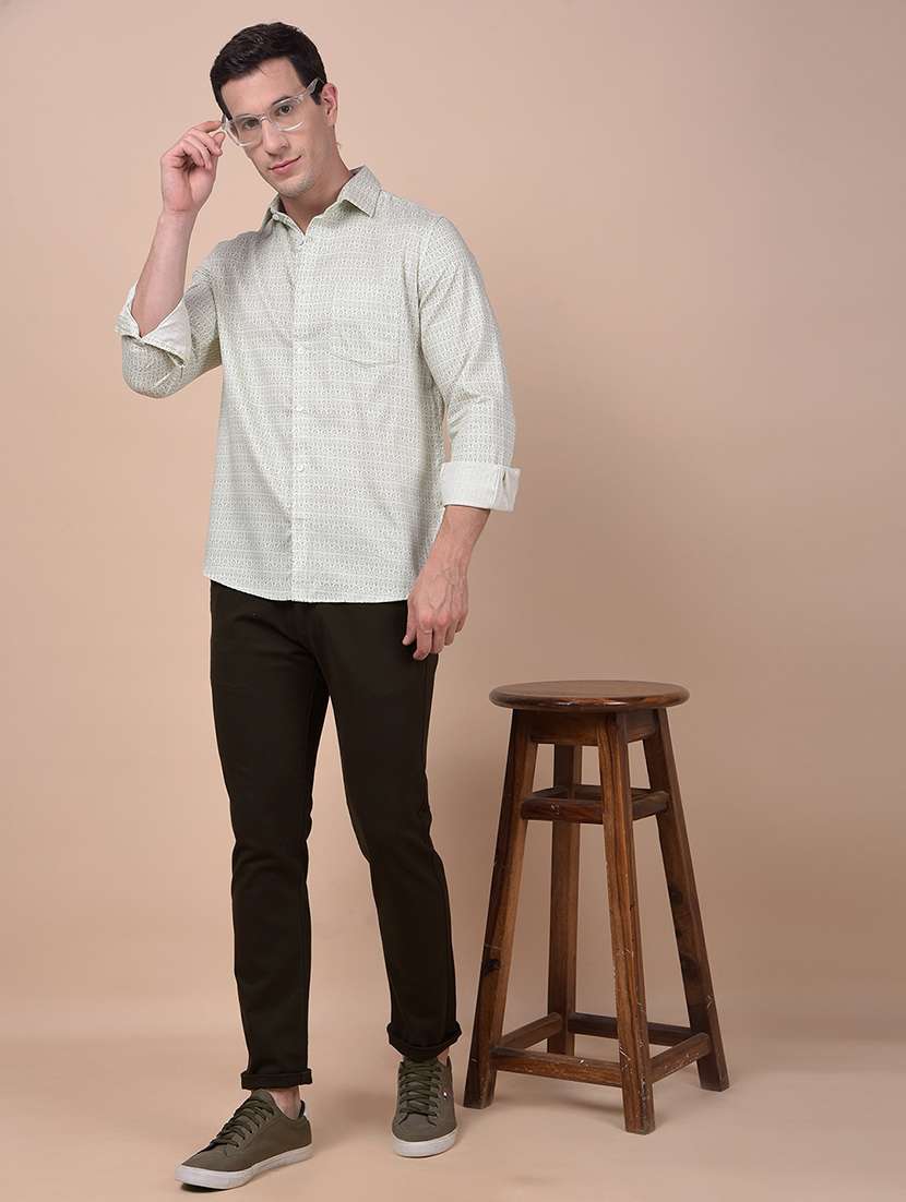 men solid mid rise flat front casual chinos  - 21987552 -  Standard Image - 5