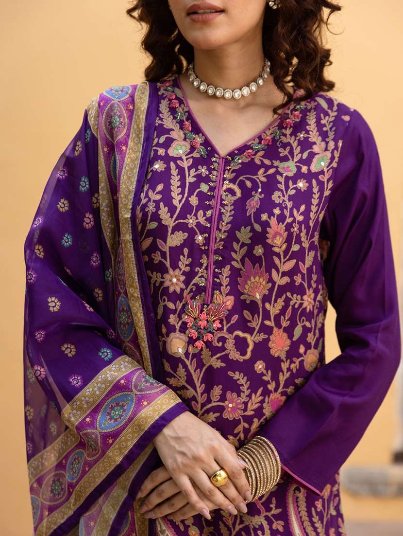 women floral printed long sleeve kurta pant with dupatta set - 21987942 -  Standard Image - 3