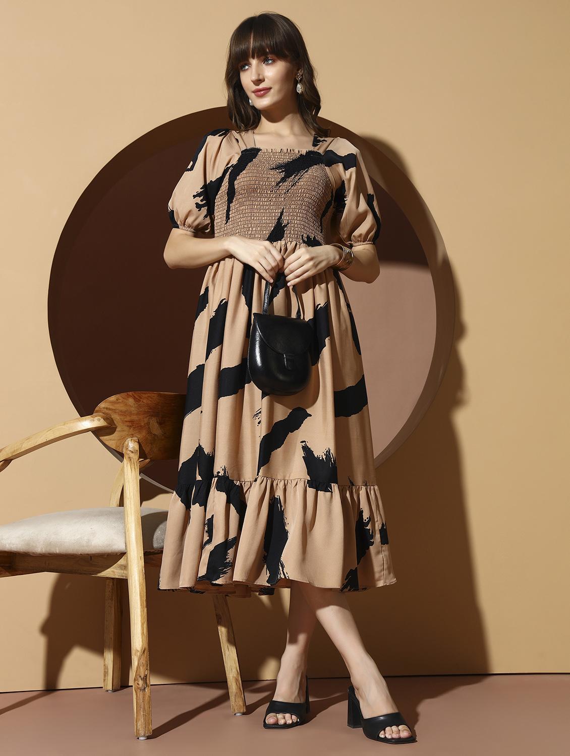 wome printed smocked detailed puff sleeve tiered dress - 21987946 - Standard Image - 5