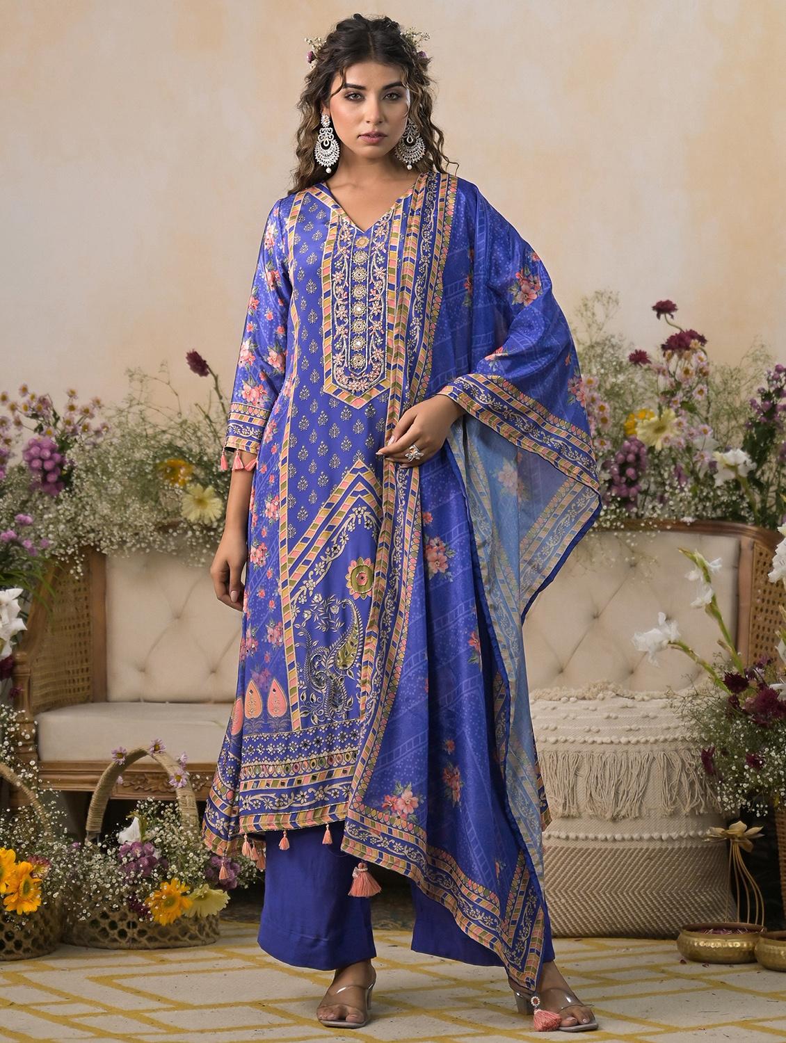 women printed three quarter sleeve kurta palazzo with dupatta set