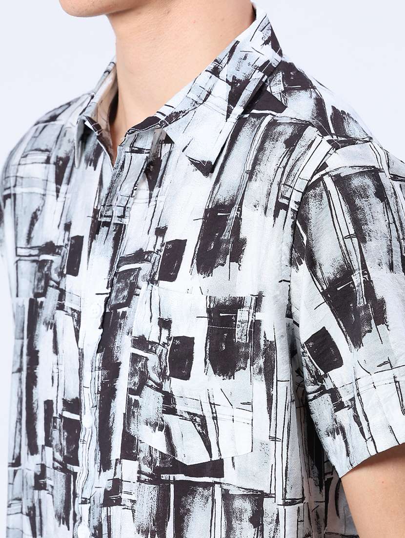 men printed short sleeve regular fit casual shirt - 21988493 -  Standard Image - 5