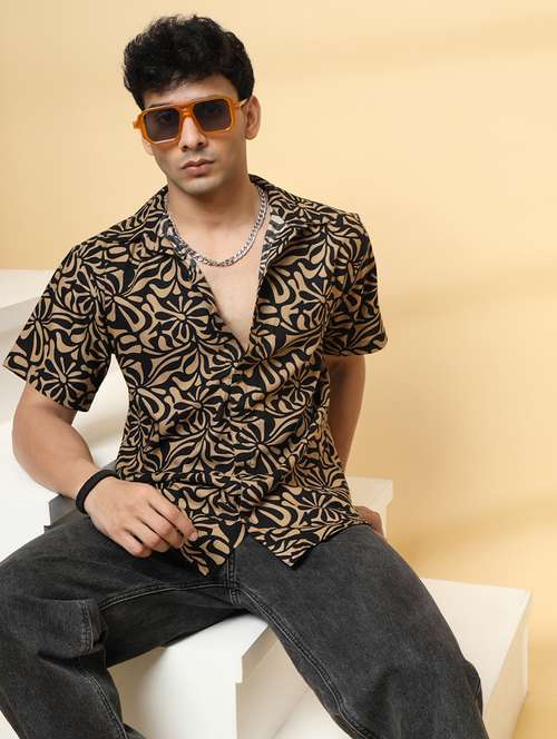 men printed short sleeve regular fit casual shirt - 21988754 -  Standard Image - 0