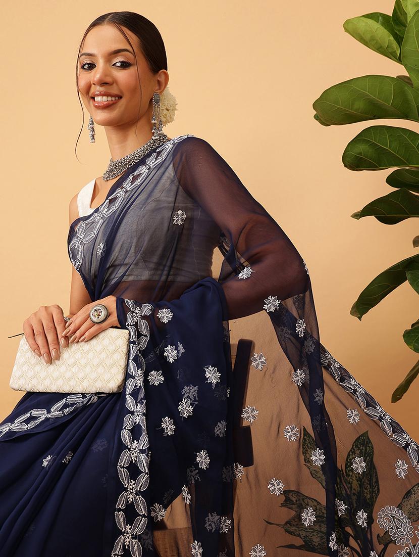 women solid with work chikankari saree with blouse - 21989351 - Standard Image - 3
