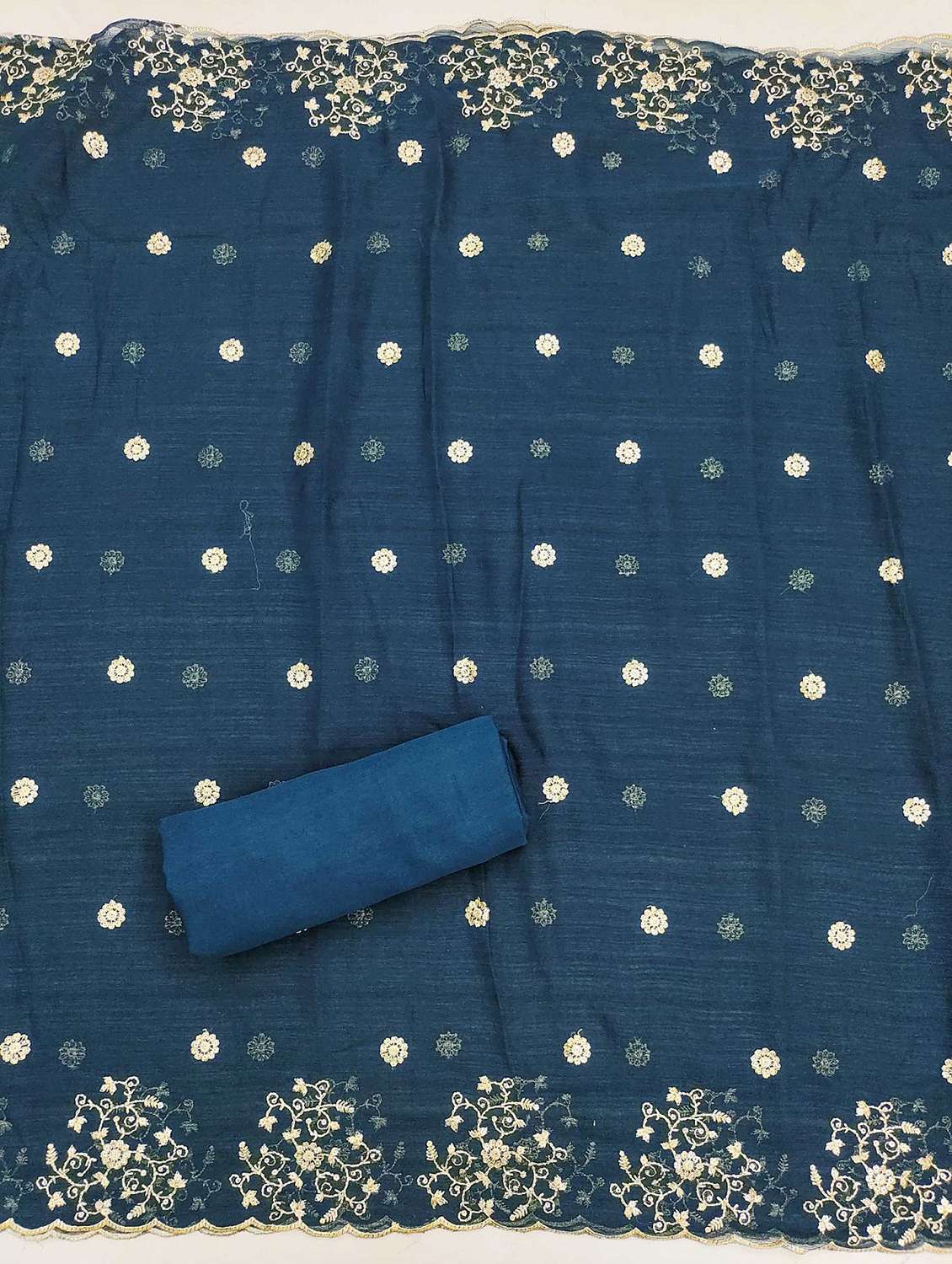 women solid with work embroidered unstitched suit set - 21989454 -  Standard Image - 3