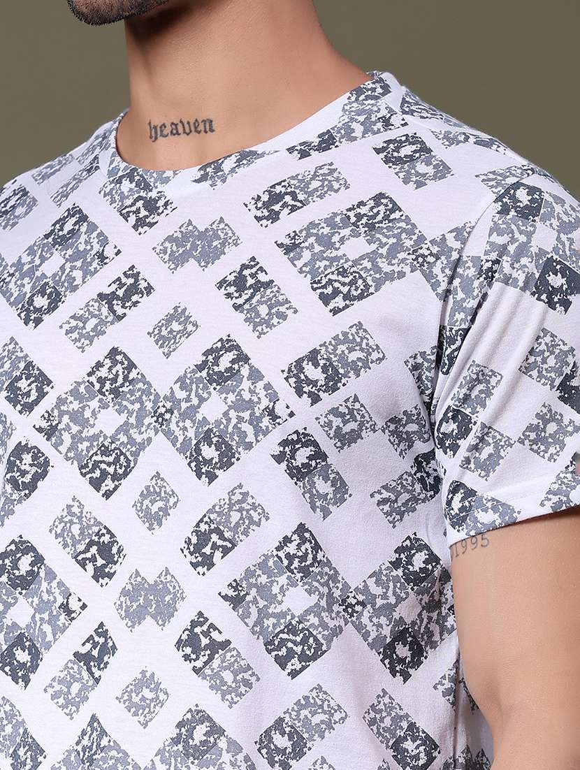 men printed short sleeve regular fit  t-shirt - 21989477 -  Standard Image - 3
