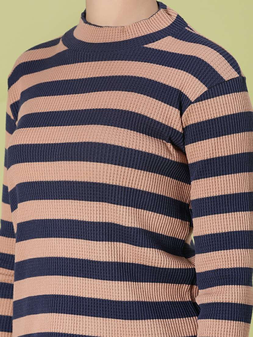 women striped long sleeve t-shirt - 21989607 -  Standard Image - 5