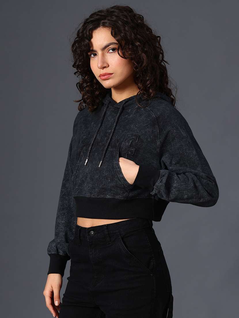 women printed long sleeve cropped sweatshirt - 21989748 -  Standard Image - 3