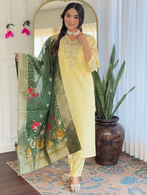 women solid with work three quarter sleeve kurta pant with dupatta set - 21989889 - Standard Image - 0