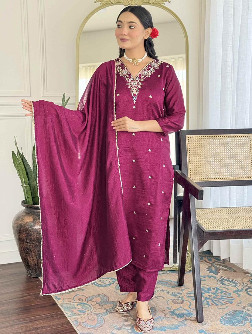 women solid with work three quarter sleeve kurta pant with dupatta set