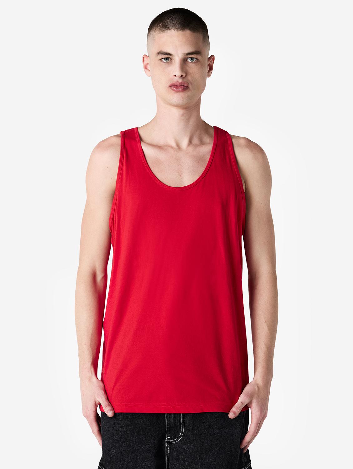 men solid scoop neck sleeveless vest