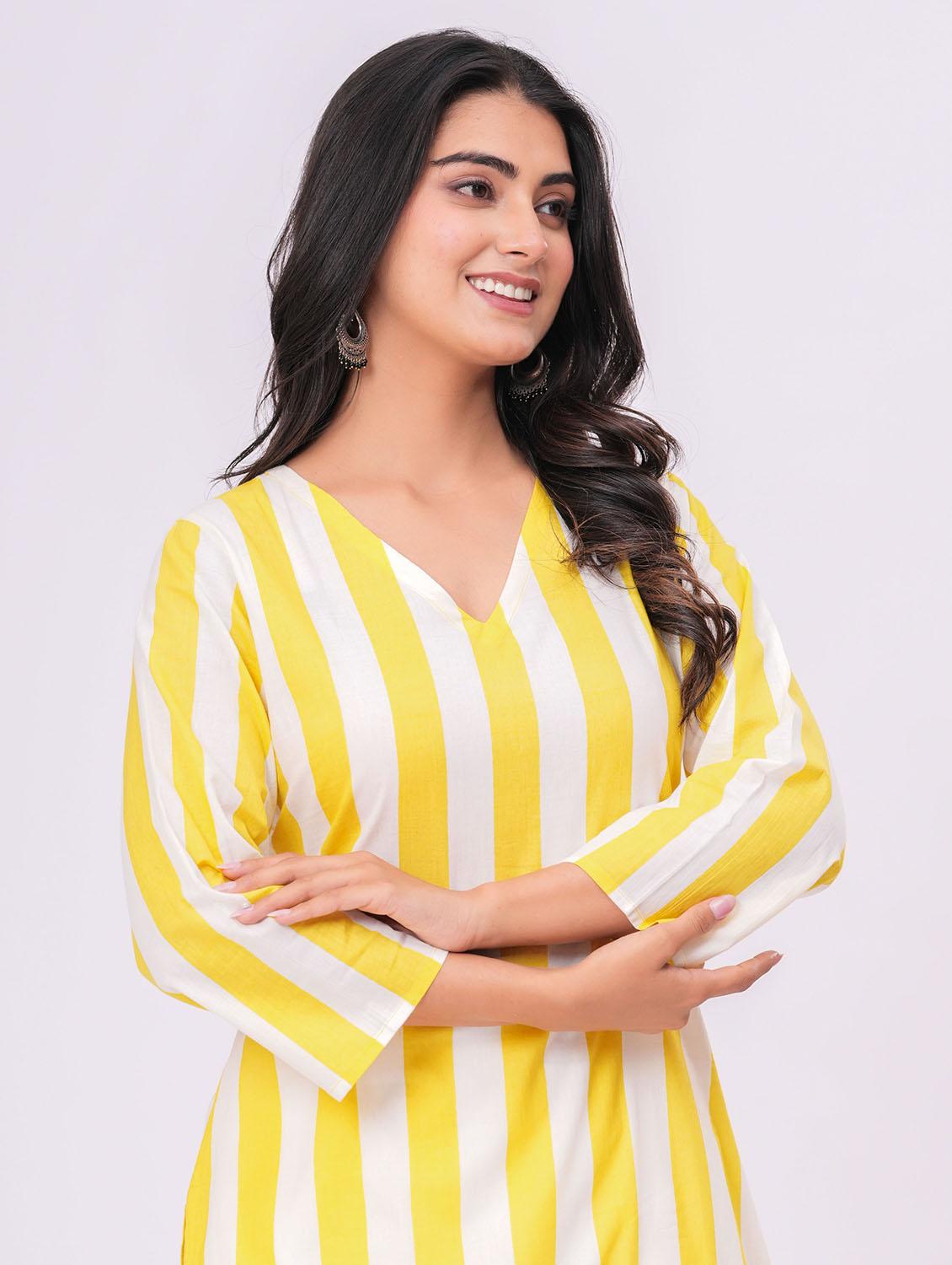 women striped three quarter sleeve straight kurta - 21991194 - Standard Image - 5