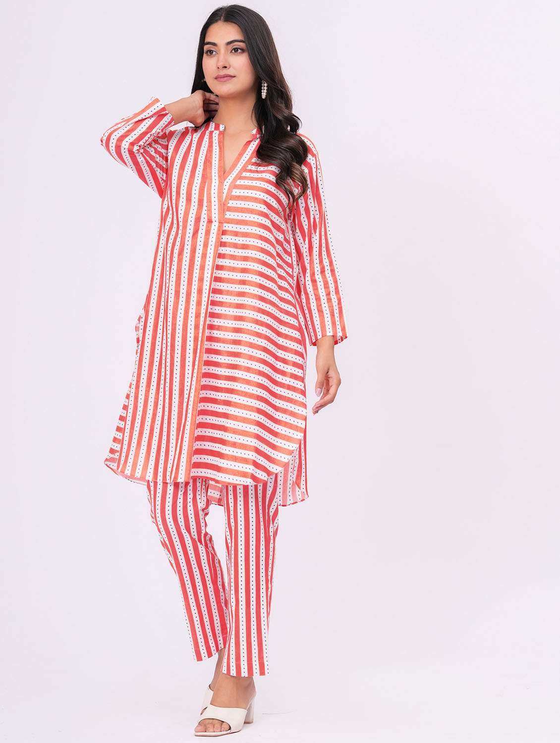 women striped long sleeve ethnic co-ord set - 21991262 - Standard Image - 3