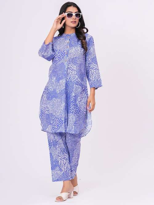 women abstract long sleeve ethnic co-ord set - 21991263 -  Standard Image - 0
