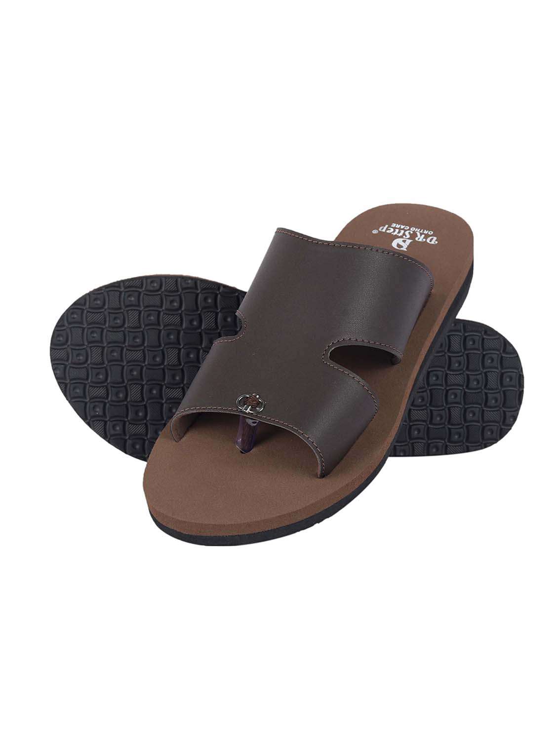 men toe separator diabetic and orthopedic flip flop - 21991443 -  Standard Image - 5