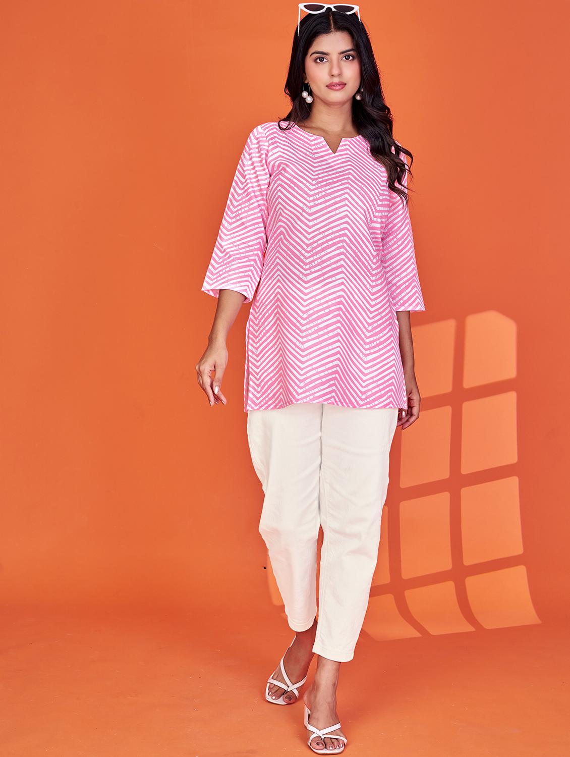 women chevron print three quarter sleeve straight kurti - 21992223 - Standard Image - 3