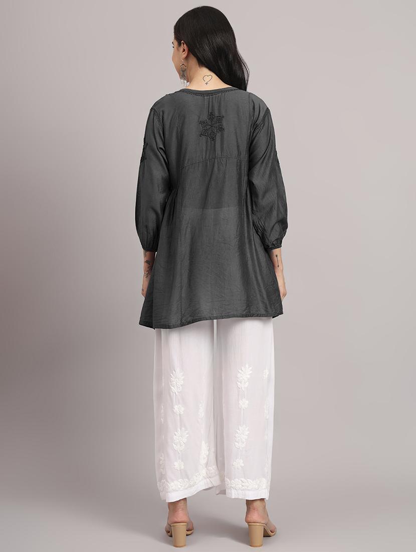 women solid with work round neck a-line chikankari kurti - 21992357 - Standard Image - 3