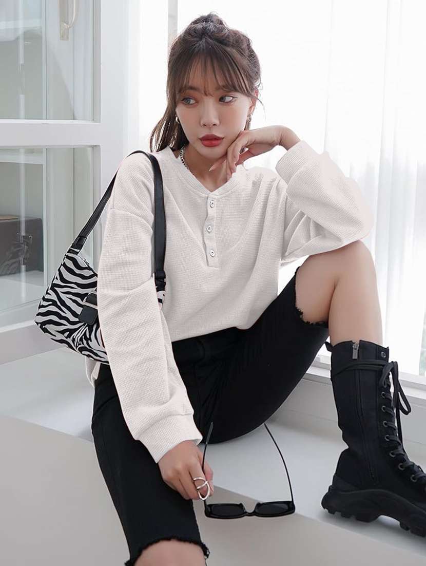 women solid long sleeve loose fit winter top - 21992409 -  Standard Image - 3