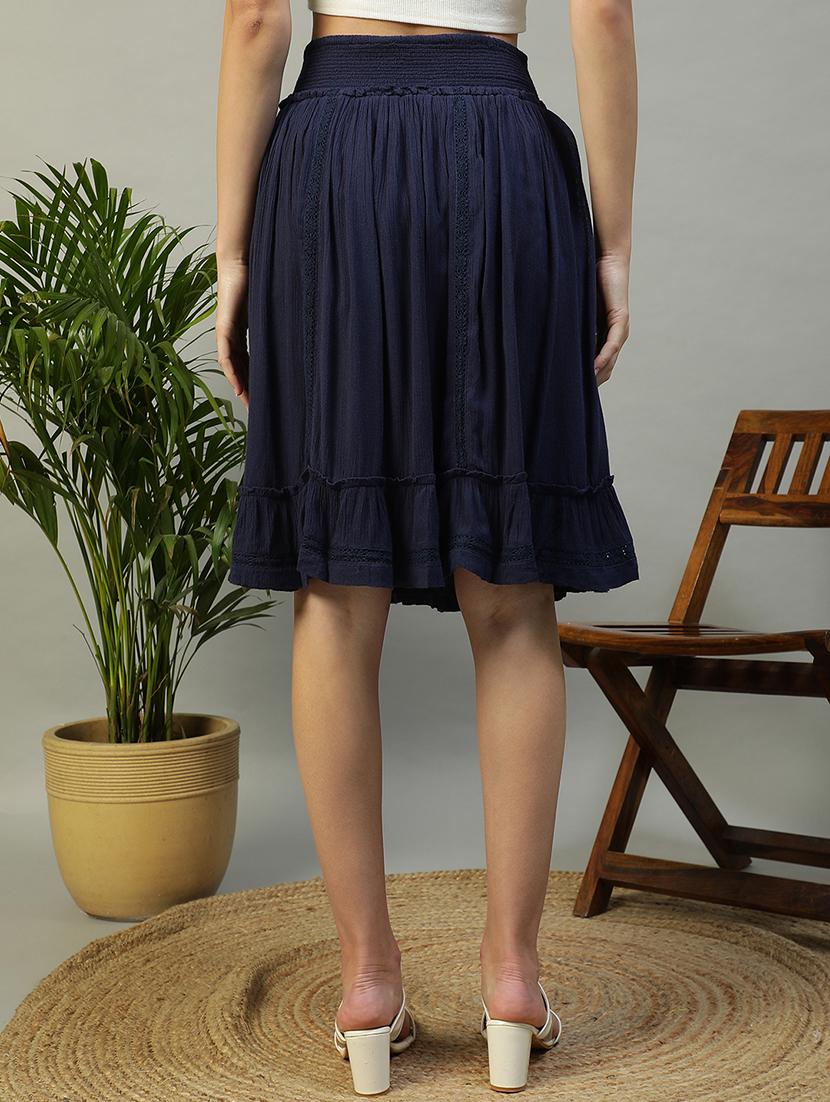 women solid mid rise tiered skirt - 21992510 - Standard Image - 3