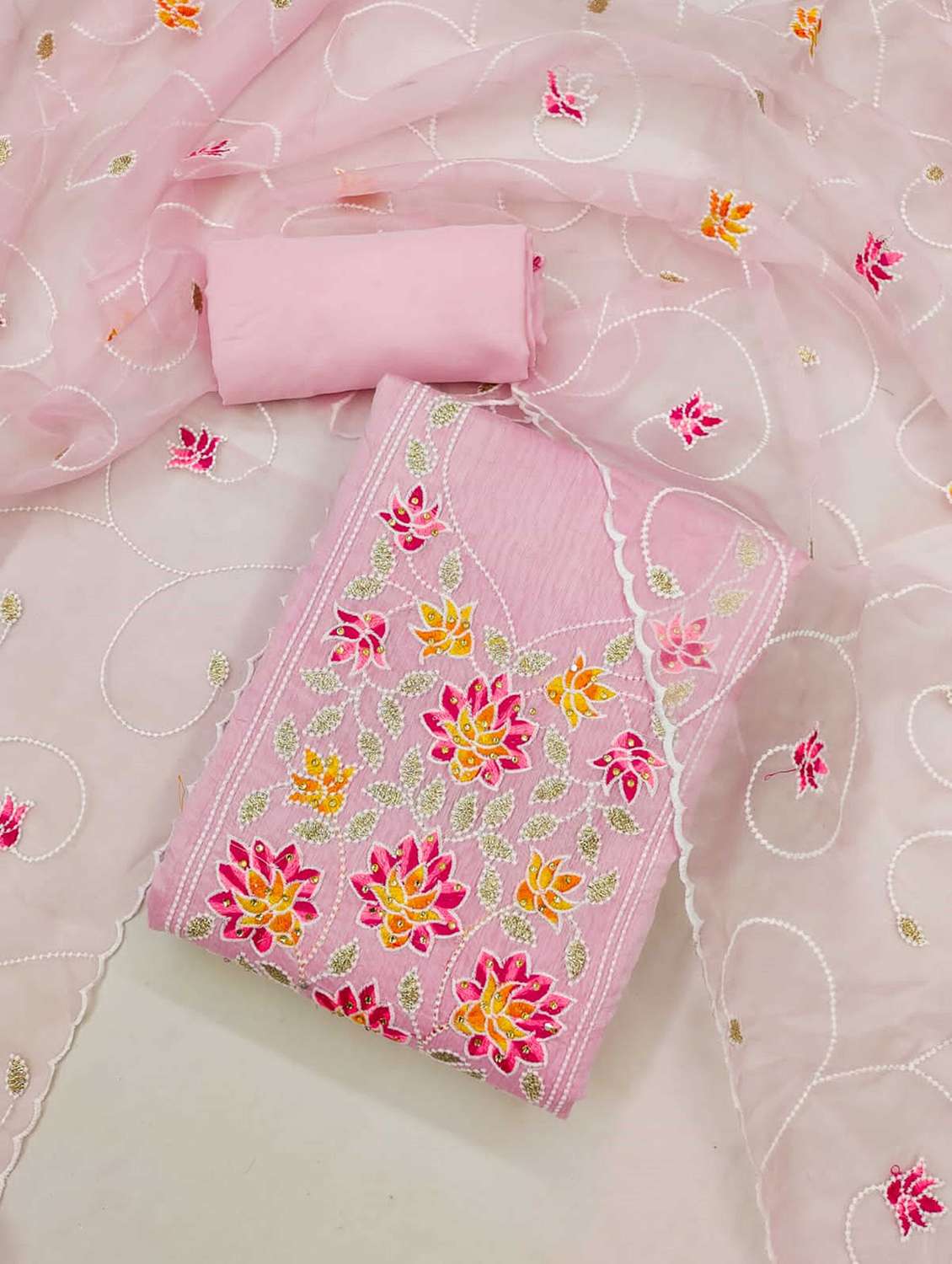 women floral embroidered unstitched suit set