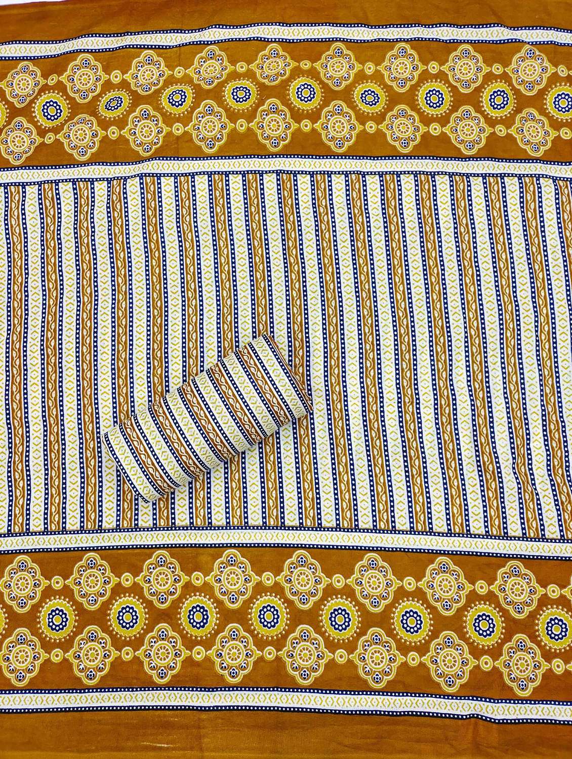 women floral printed unstitched suit set - 21993138 -  Standard Image - 3