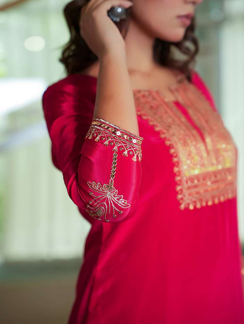 women embellished kurta pant with dupatta set - 21993600 -  Standard Image - 5