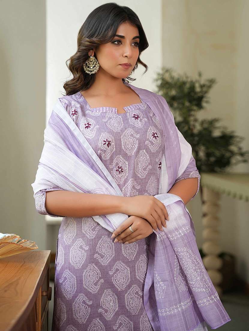 women printed kurta and pant with dupatta set - 21993606 -  Standard Image - 3