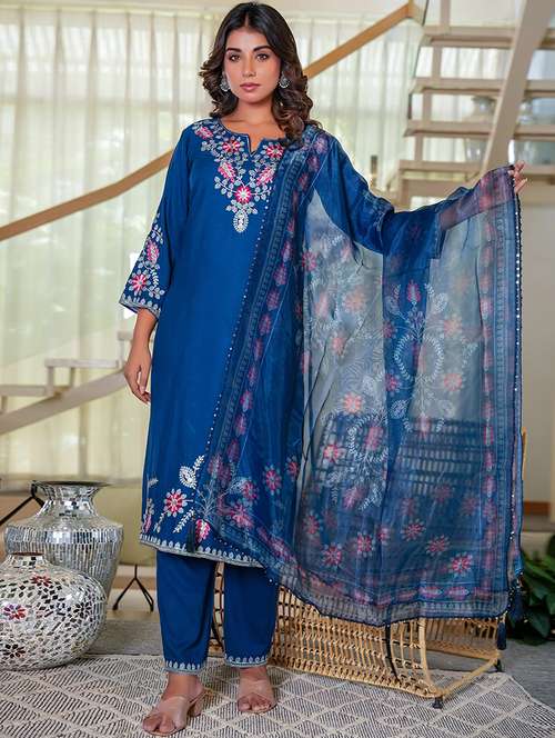 women embroidered kurta and pant with dupatta set - 21993611 -  Standard Image - 0
