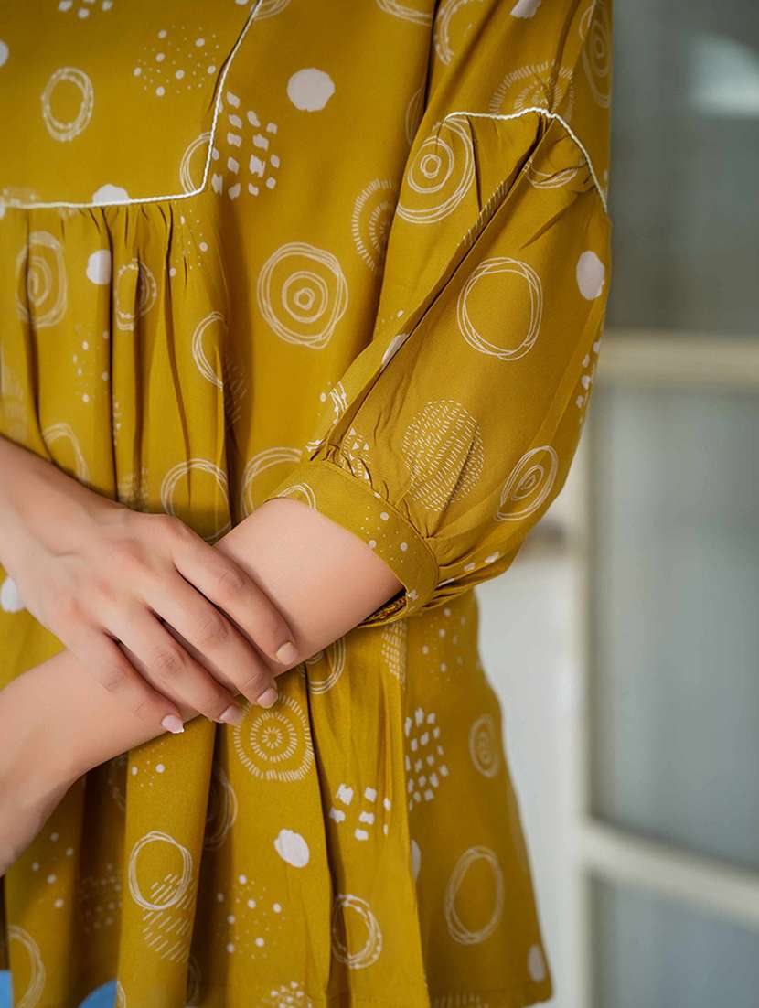 women printed three quarter sleeve a-line kurti - 21993618 -  Standard Image - 3