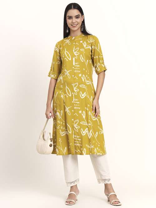 women printed three quarter sleeve a-line kurta - 21993648 - Standard Image - 0