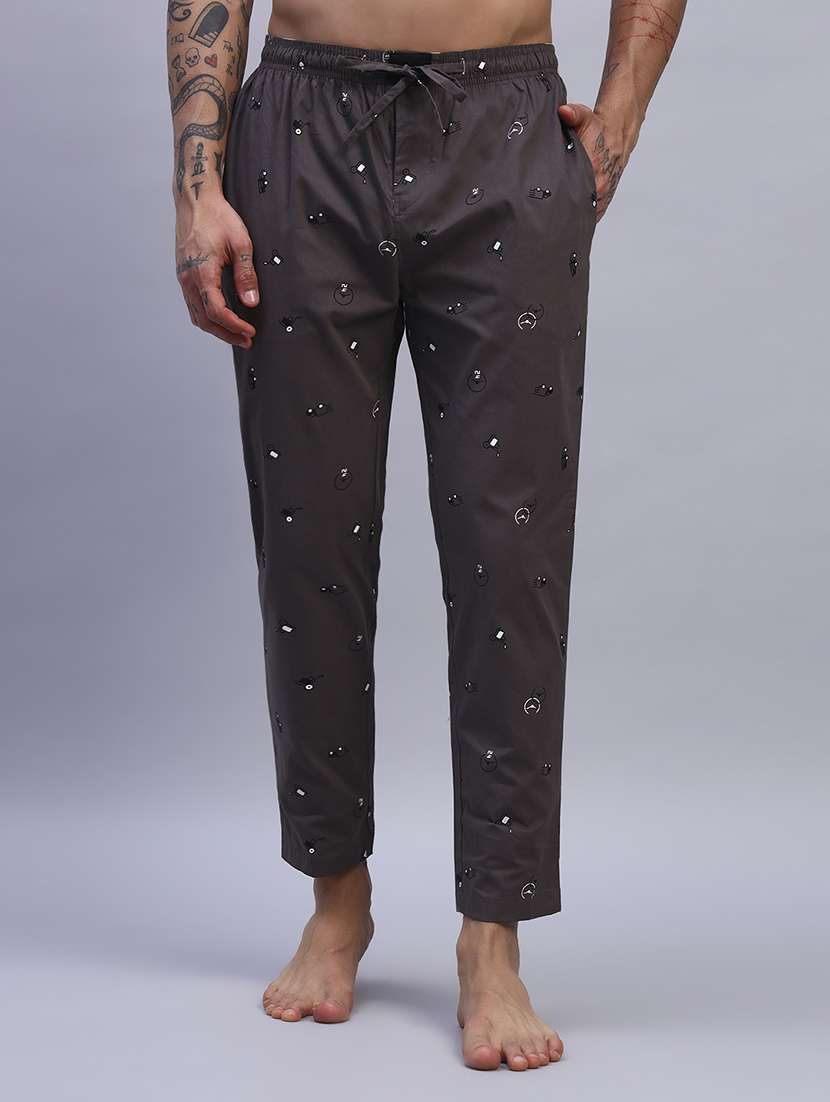 men printed mid rise regular fit pyjama 