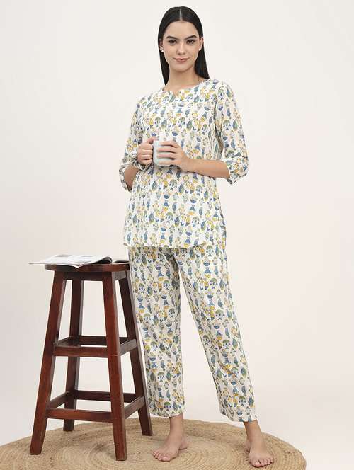 women printed nightwear pyjama set - 21993729 -  Standard Image - 0