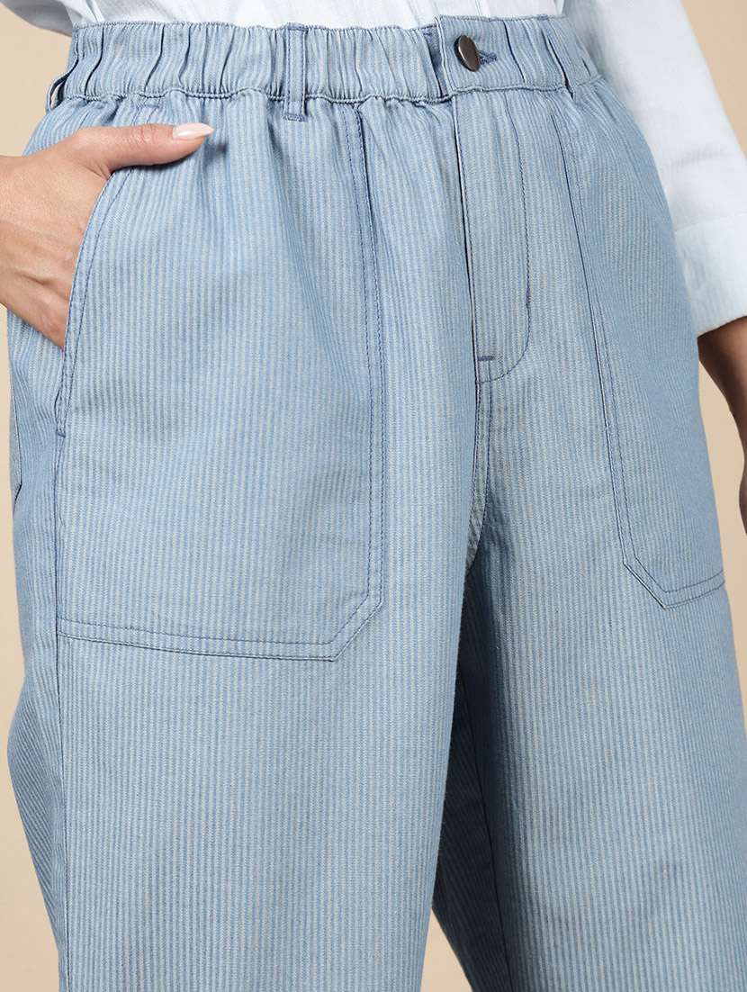 women solid mid rise straight trouser - 21993801 -  Standard Image - 5