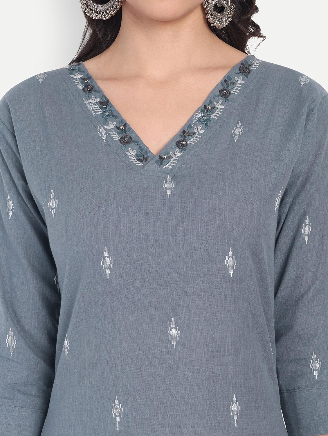 women self design three quarter sleeve straight kurta - 21994512 - Standard Image - 5