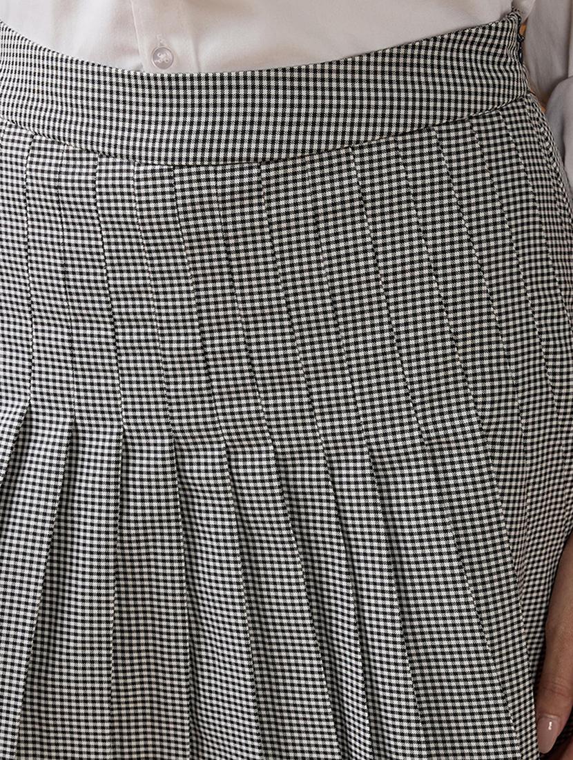 globus women gingham checked mid-rise mini flared tennis skirt - 21994535 - Standard Image - 5