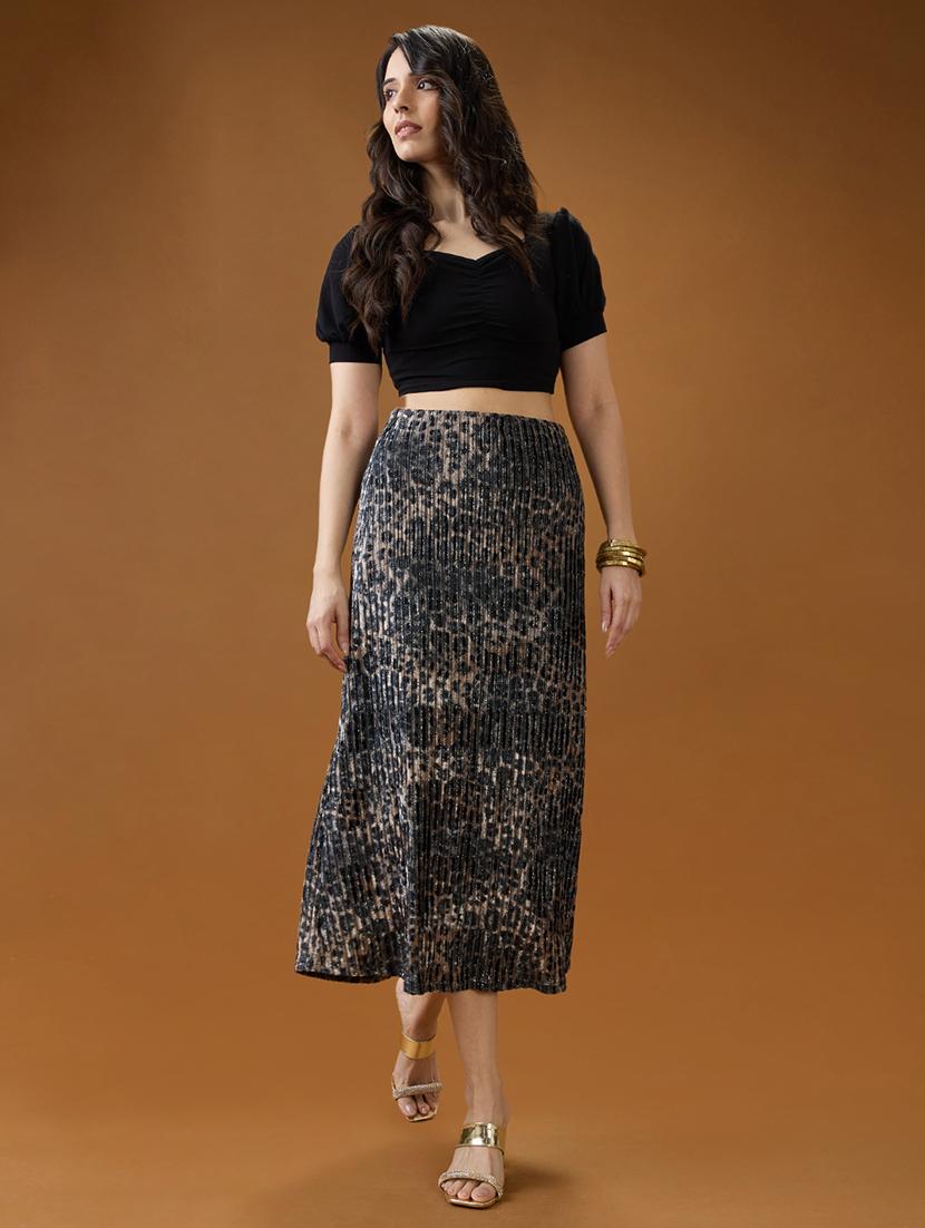 globus women black lurex pleated leopard print shimmer detailing mid-rise a-line midi skirt - 21994536 - Standard Image - 5