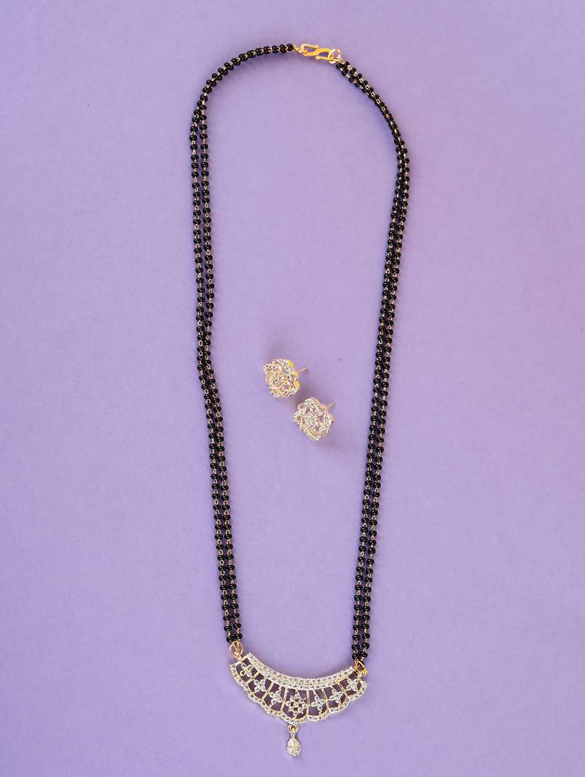 gold metal mangalsutra necklace