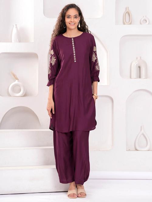 women embroidered kurta and palazzo set - 21995115 -  Standard Image - 0