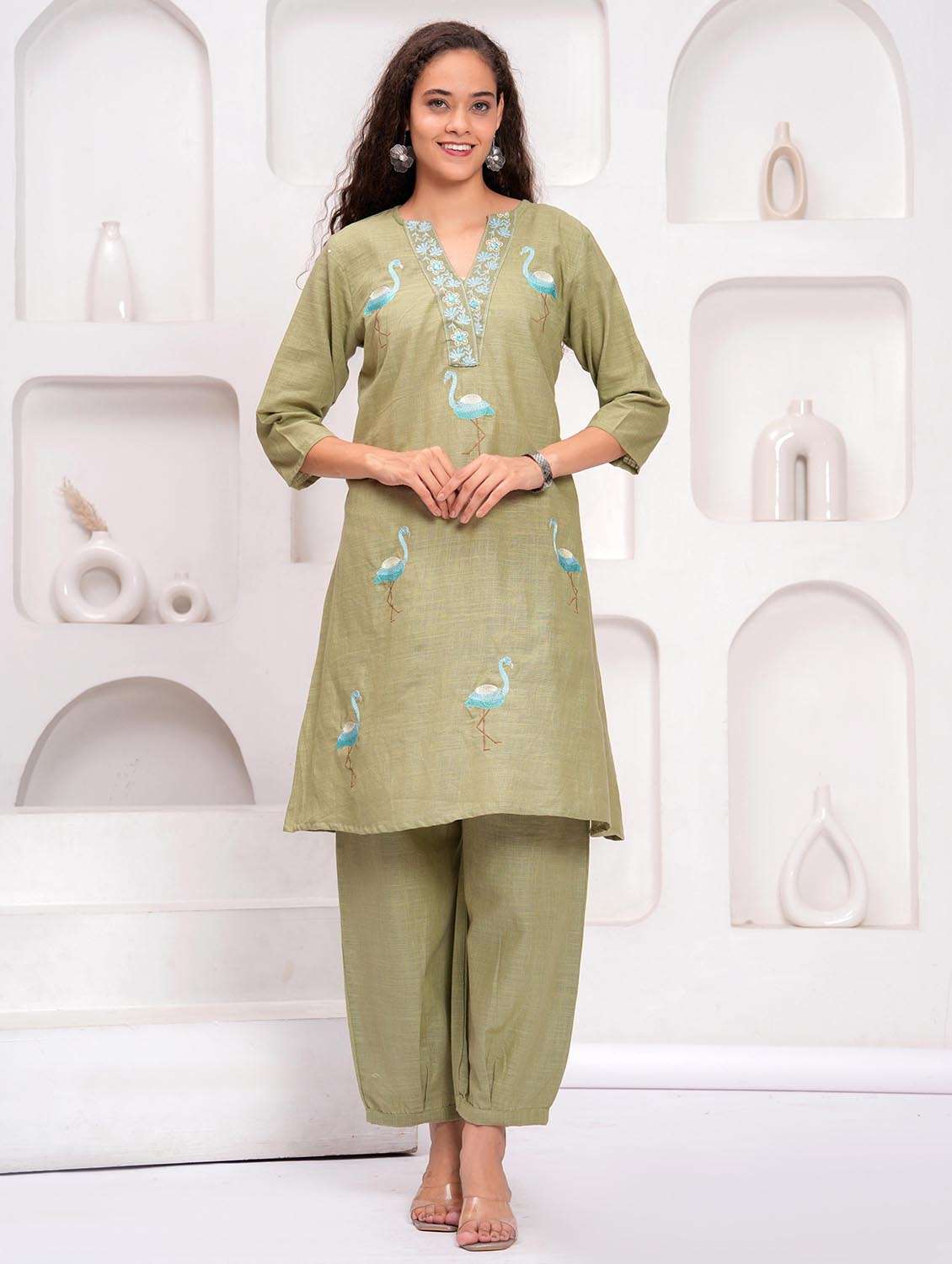 women embroidered kurta and salwar set - 21995118 - Zoom Image - 0