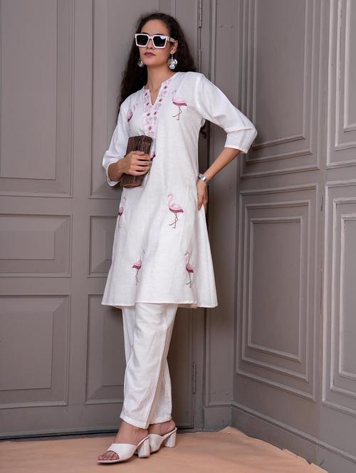 women embroidered kurta and pant set - 21995167 -  Standard Image - 0